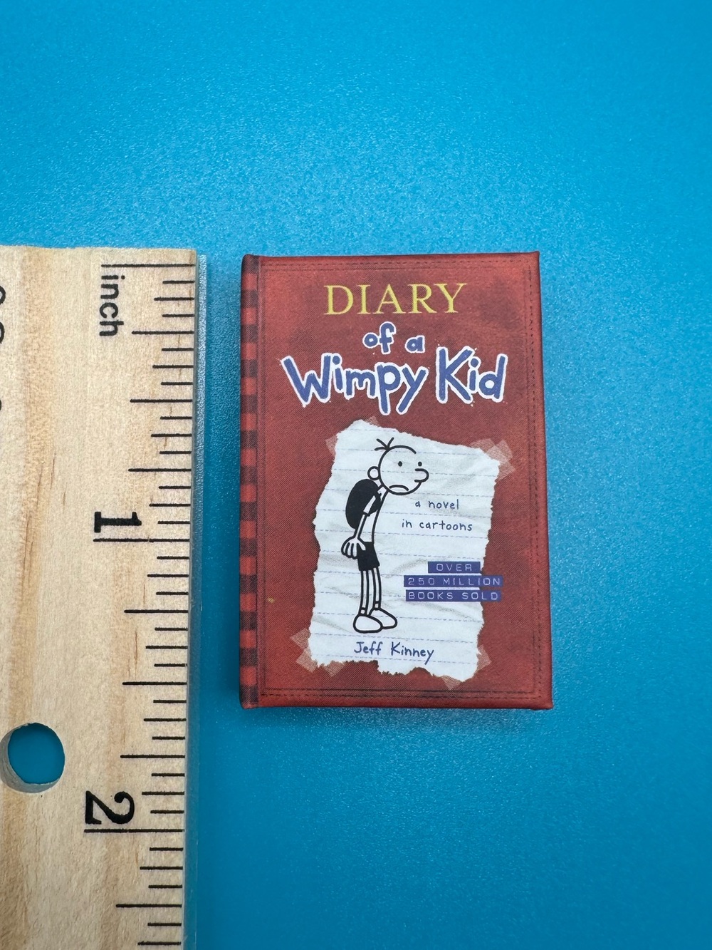 Zuru Mini Brands Books, Series 2, Diary of a Wimpy